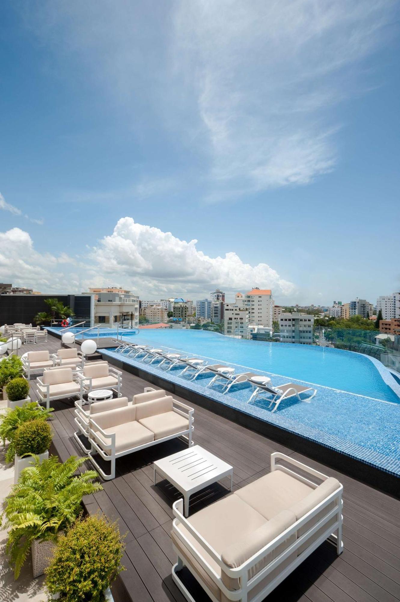 Embassy Suites By Hilton Santo Domingo Ngoại thất bức ảnh