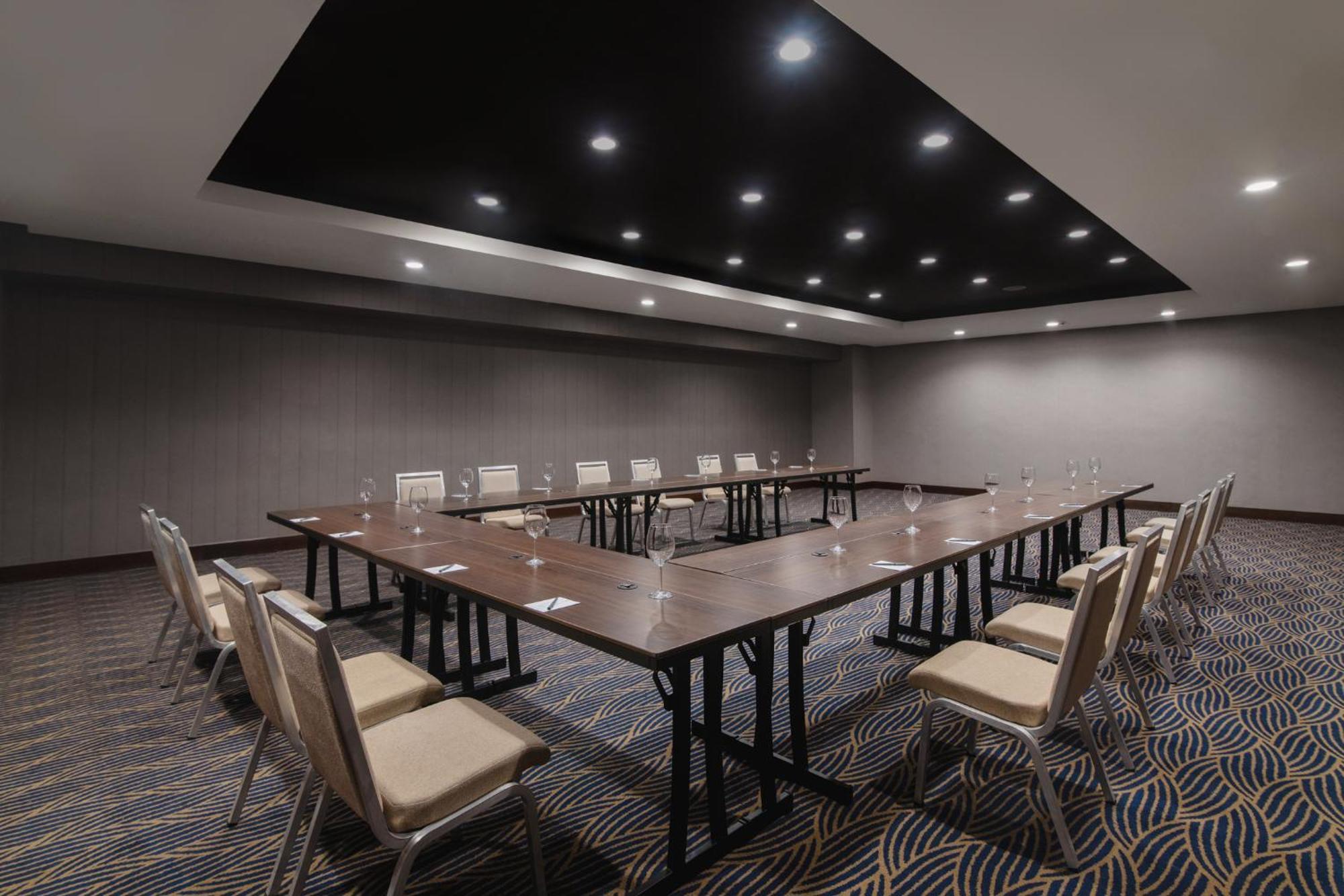 Embassy Suites By Hilton Santo Domingo Ngoại thất bức ảnh