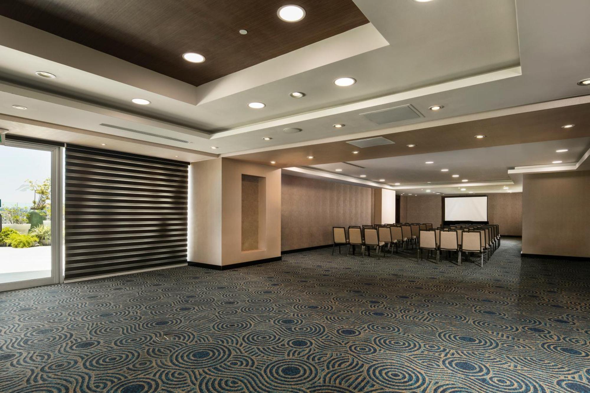 Embassy Suites By Hilton Santo Domingo Ngoại thất bức ảnh