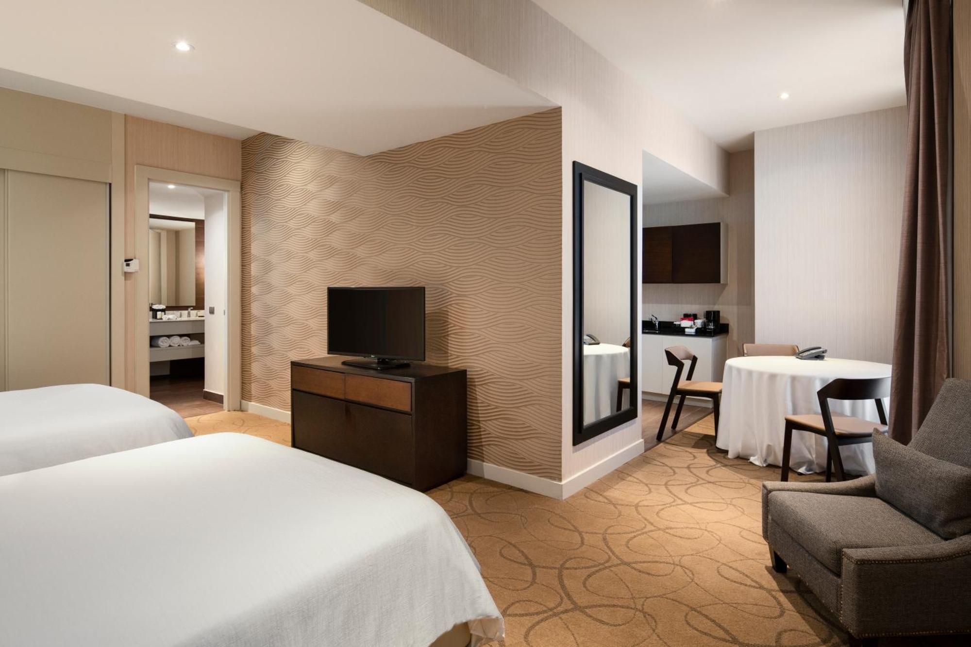Embassy Suites By Hilton Santo Domingo Ngoại thất bức ảnh