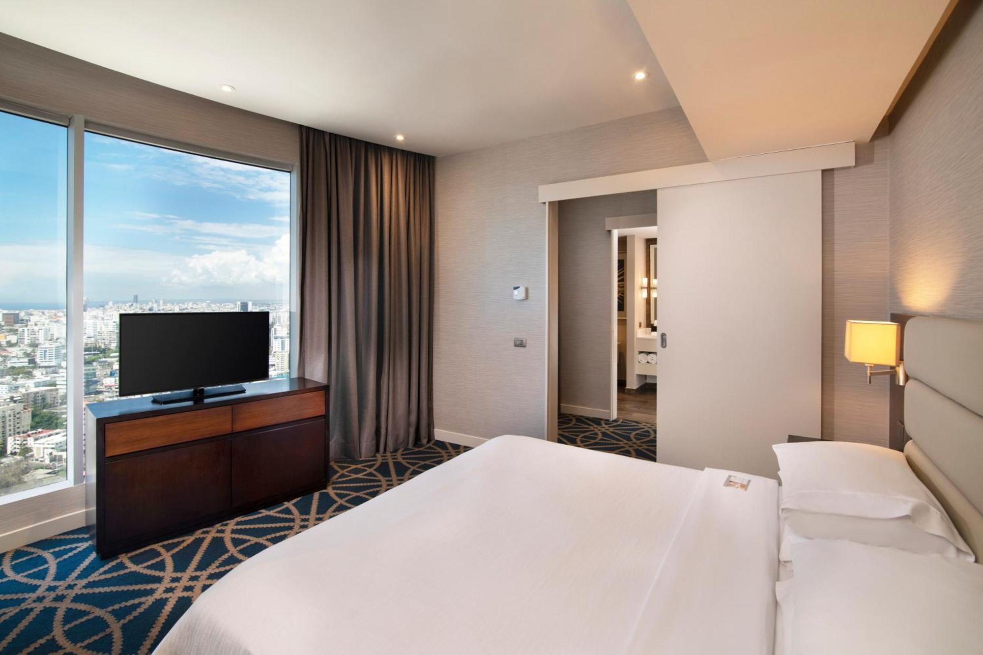 Embassy Suites By Hilton Santo Domingo Ngoại thất bức ảnh