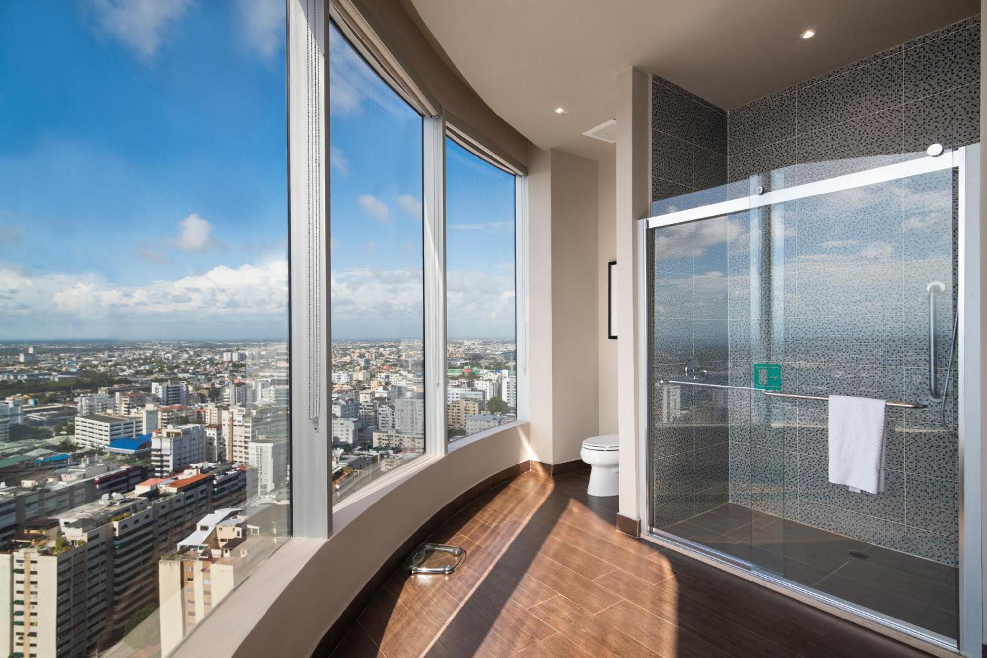 Embassy Suites By Hilton Santo Domingo Ngoại thất bức ảnh