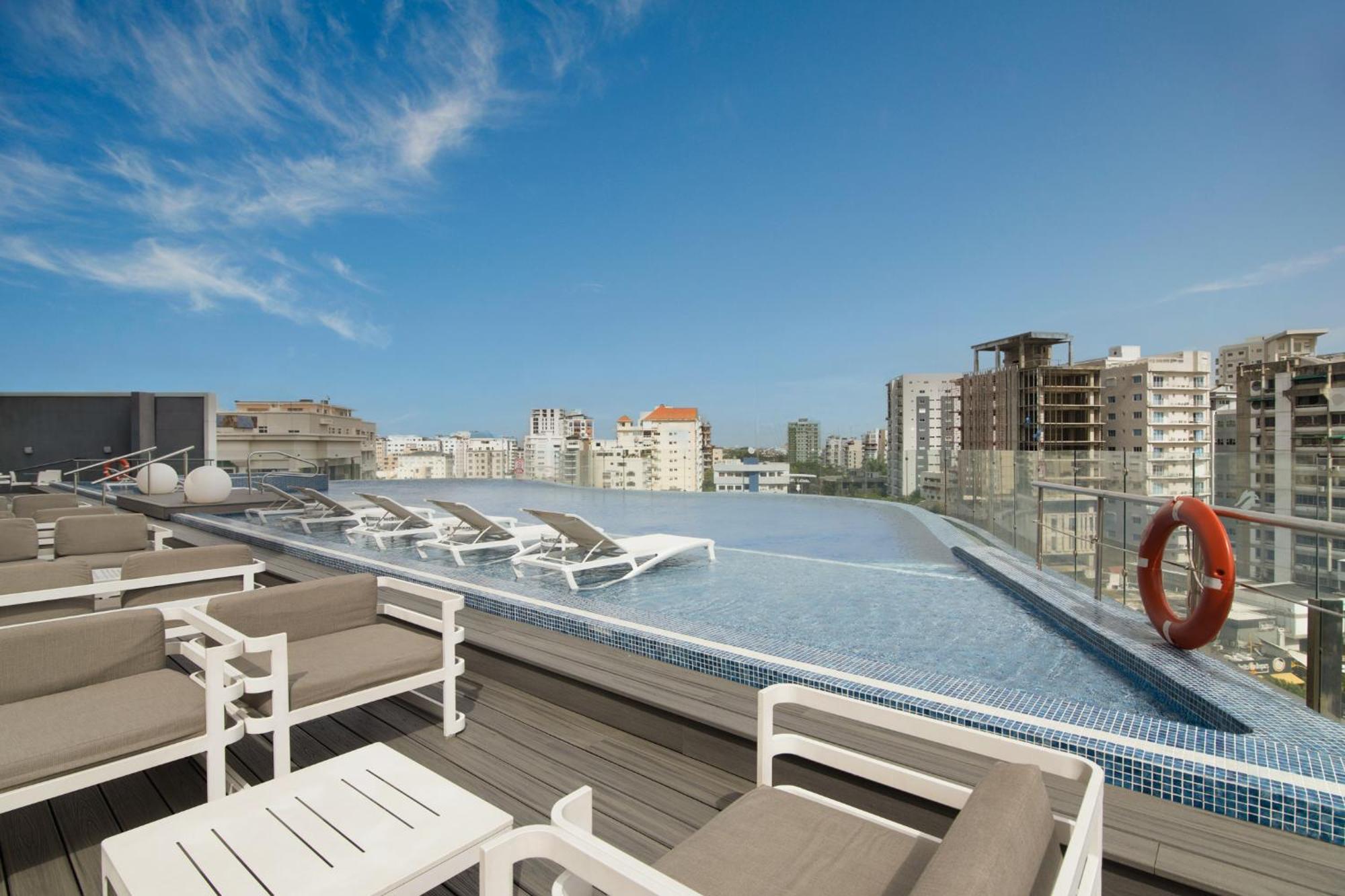Embassy Suites By Hilton Santo Domingo Ngoại thất bức ảnh